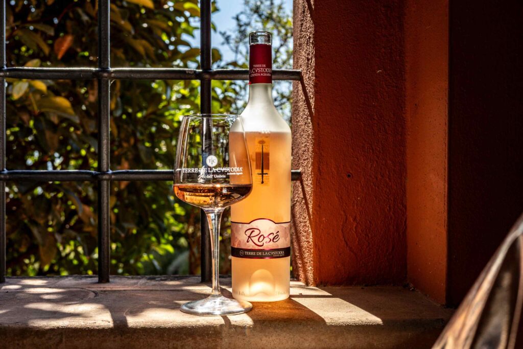 Terre de la Custodia Umbria Rose ﾃｯﾚ ﾃﾞ ﾗ ｸｽﾄｰﾃﾞｨｱ ｳﾝﾌﾞﾘｱ ﾛｾﾞ 亀屋